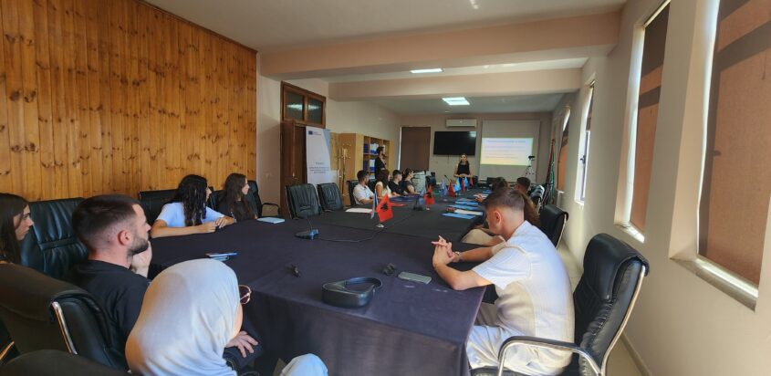 Training on Labour Youth Rights – Rrogozhina Municipality
