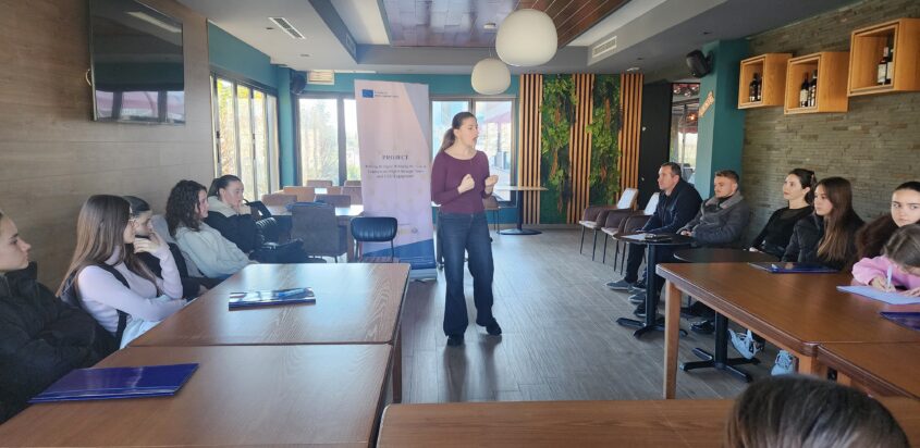 Municipality of Gramsh – Training on Labour Youth Rights